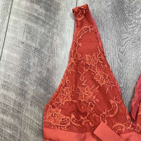 Free People Chante Lace Tank - Picture 5 of 11